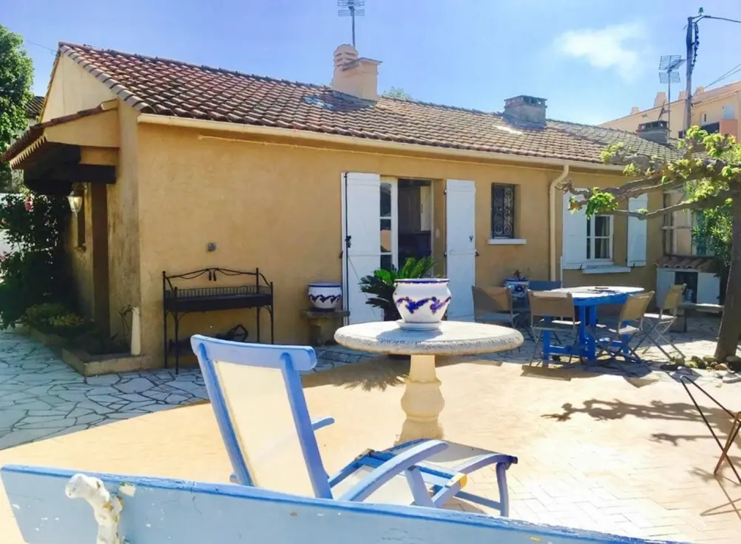House With 2 Bedrooms in Cogolin, With Terrace - 4 km From the Beach