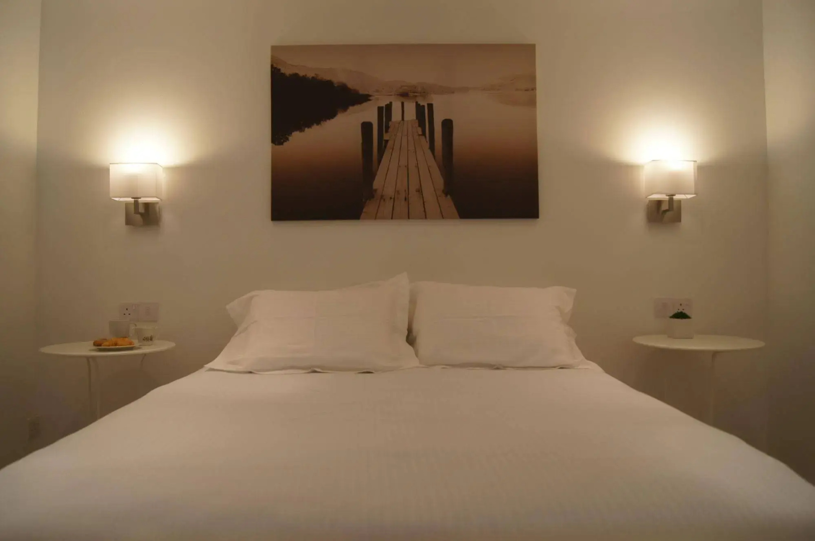 Silver Apartment