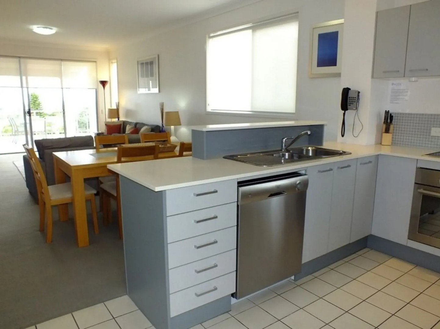 Pacific Marina Apartments