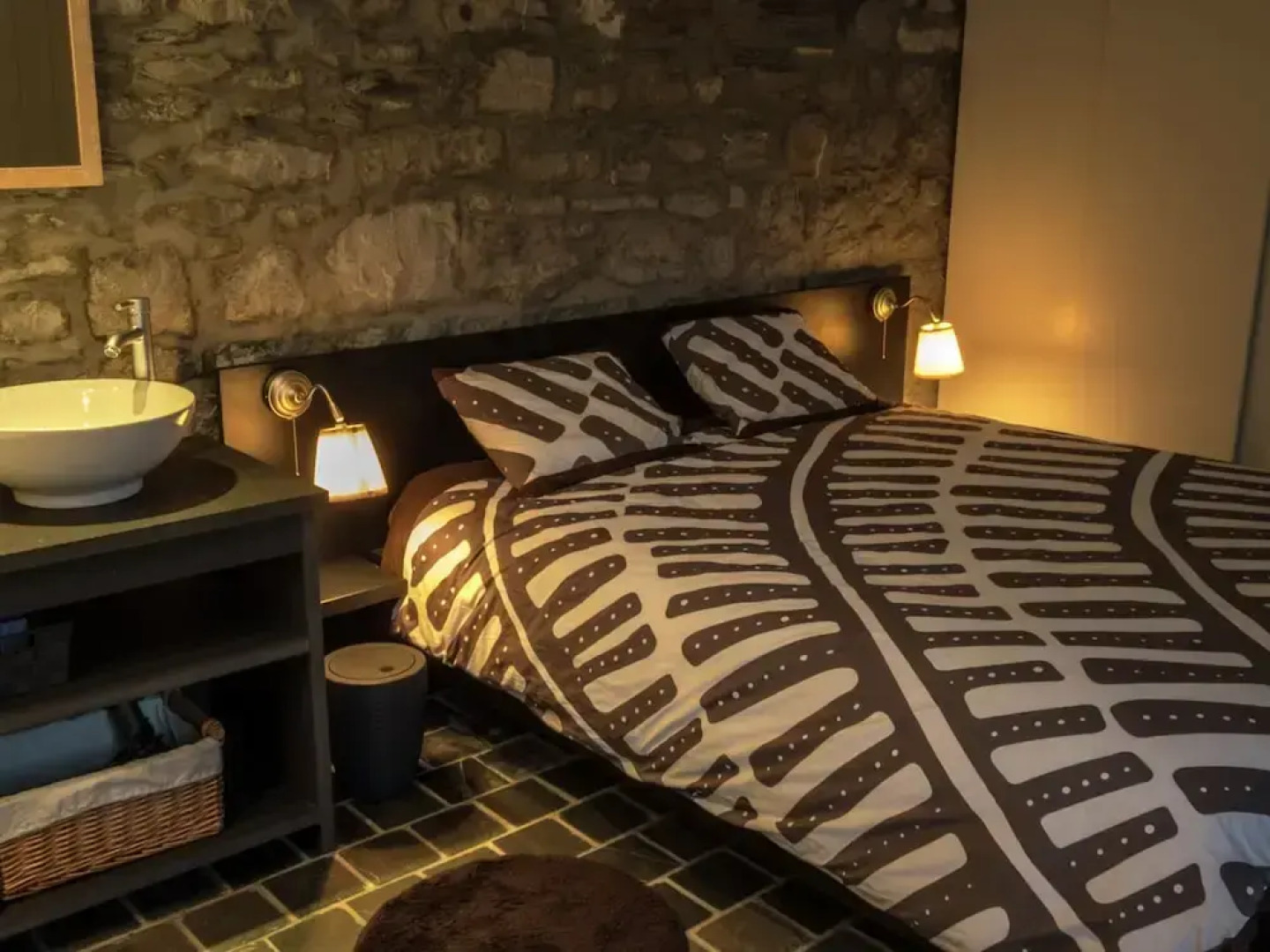 Mansion in Hastiere par Dela With Pool