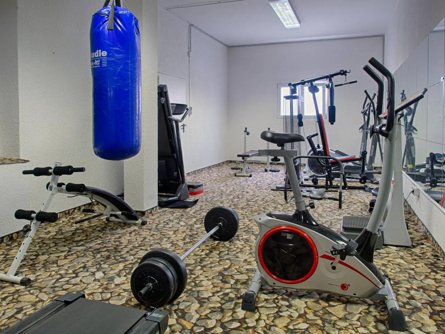 Airport Hotel Global