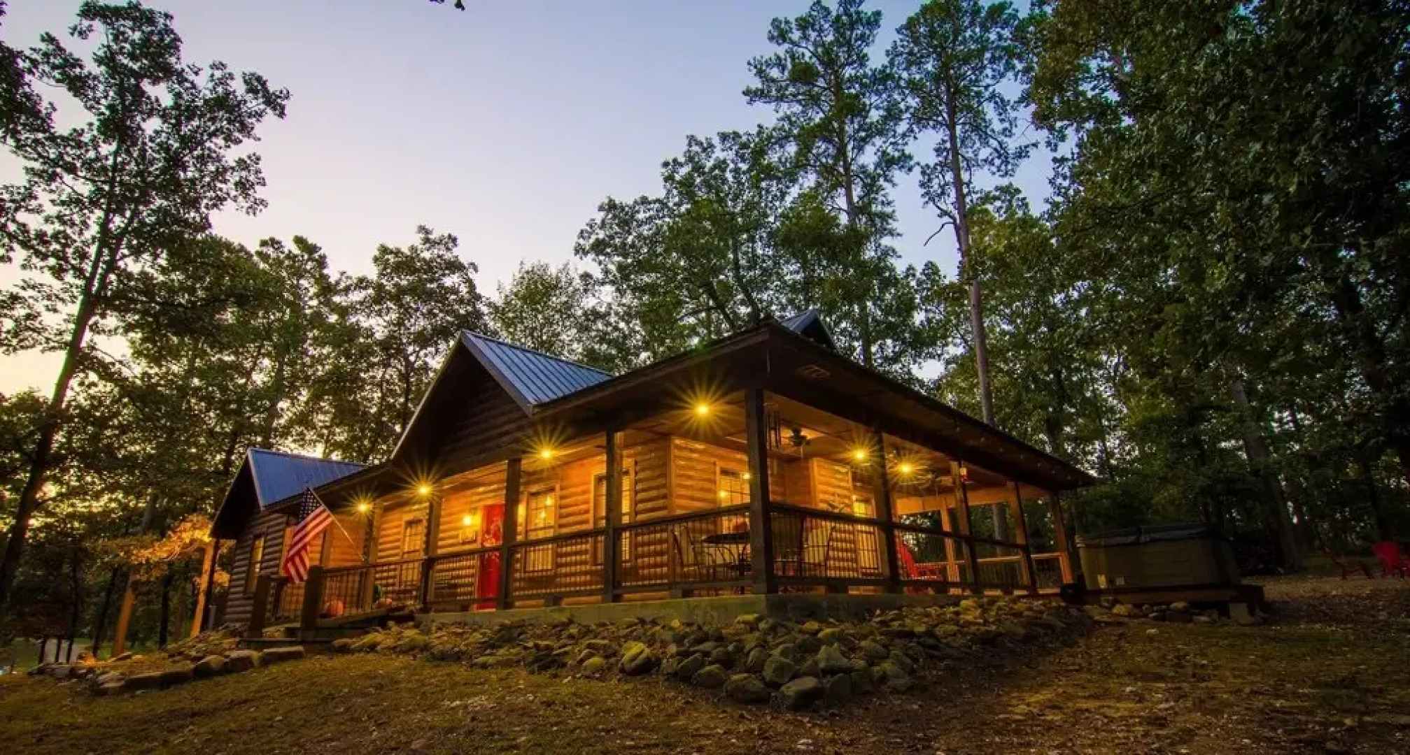 Shine on Harvest Moon With Private Grill and Hot Tub by Redawning