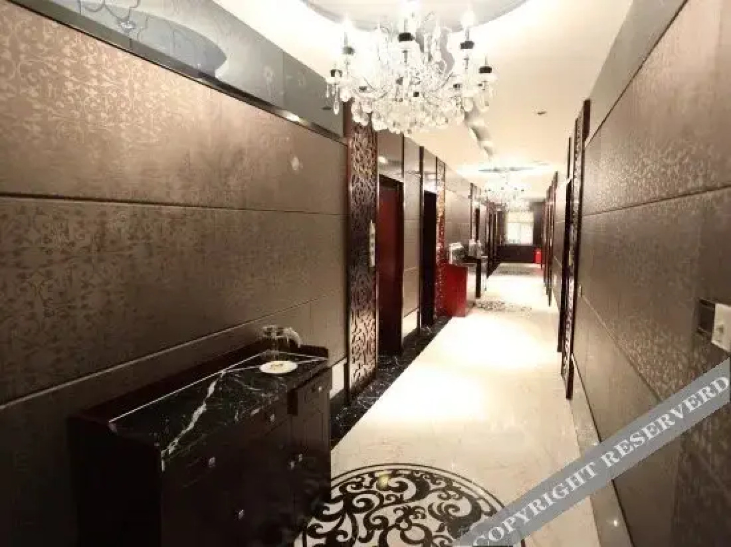 Wujiaqu Yingbin Hotel