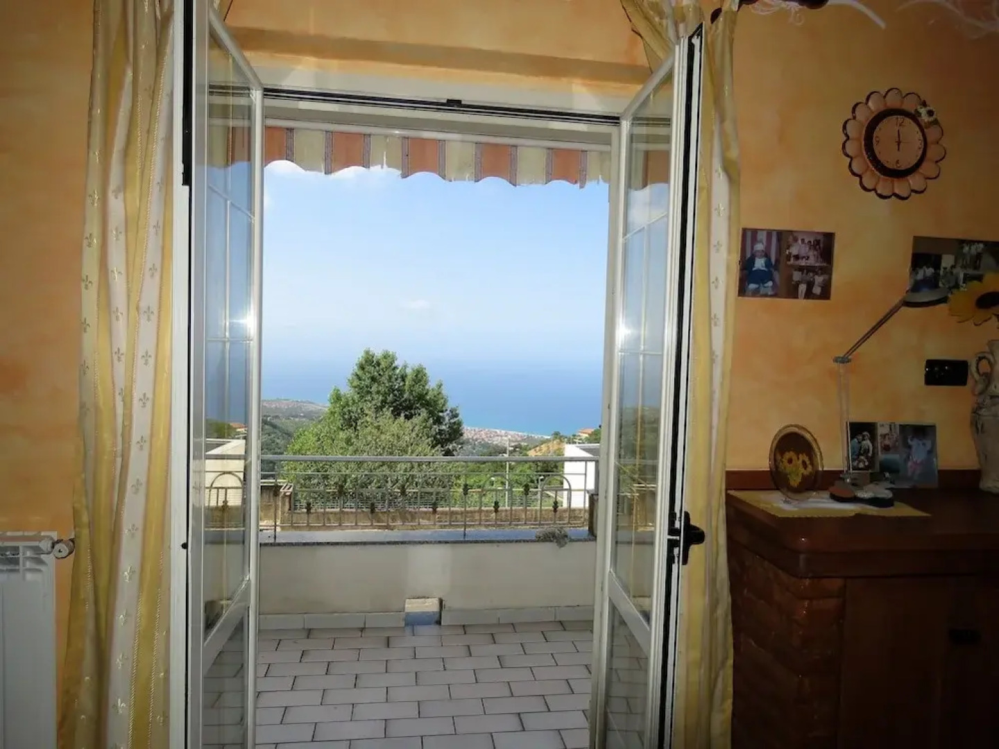 Guest House Vista Mare