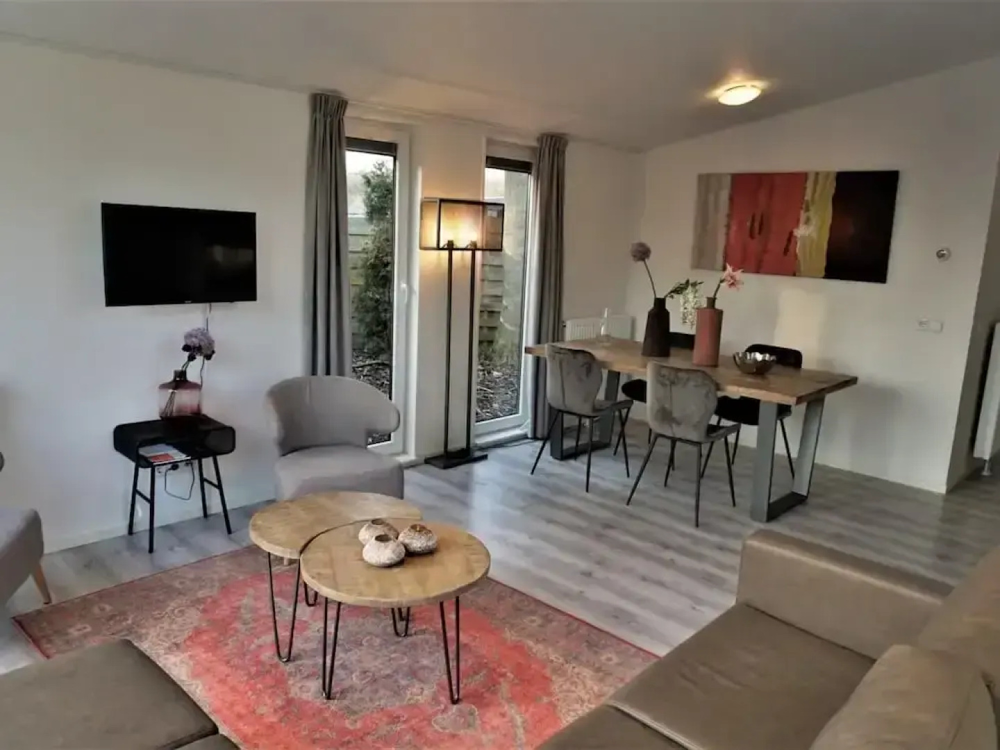 Chalet Near Veluwemeer With Garden Terrace