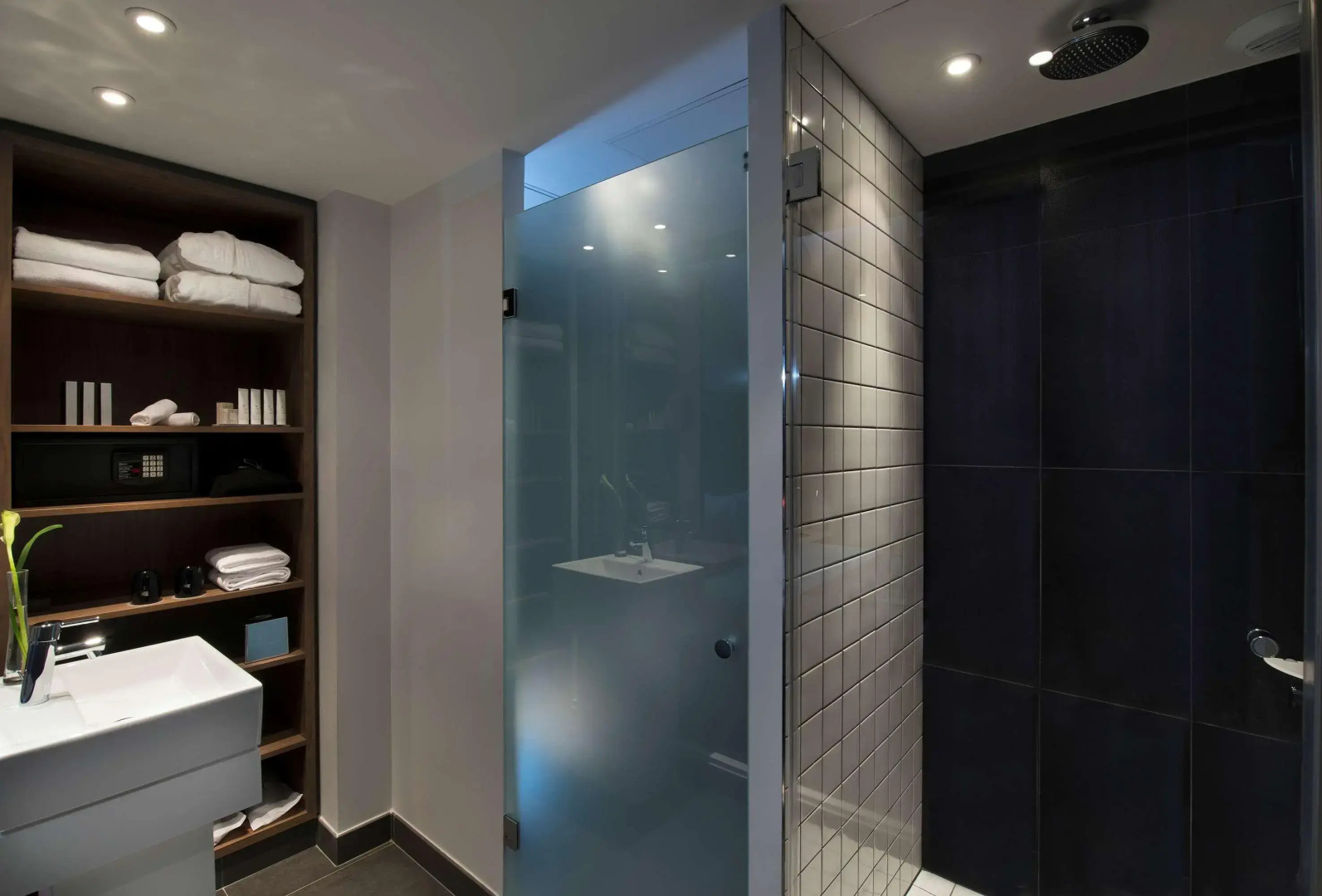 Melia Paris La Defense