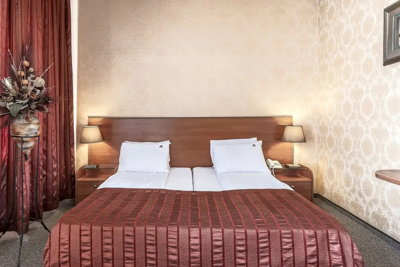 Maxim Boutique Hotel