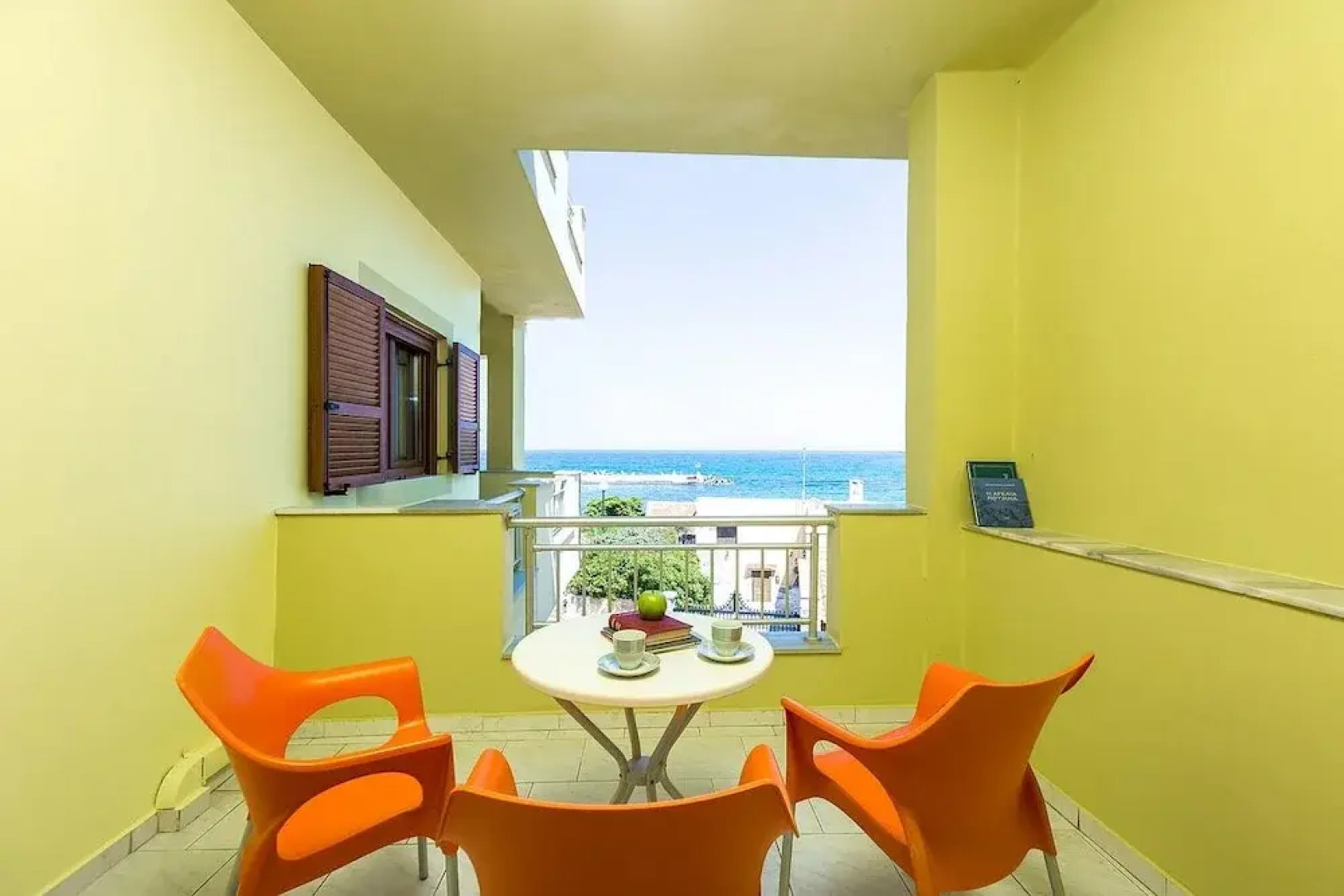 Glaros Beach Apartments