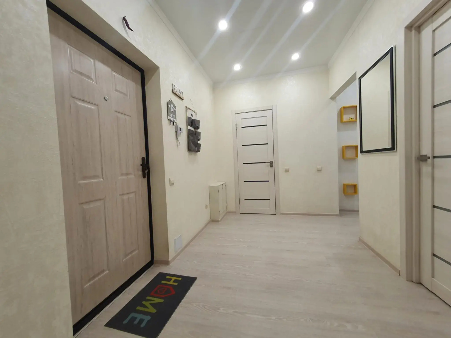 Bestflat (Бестфлэт) на Есенина