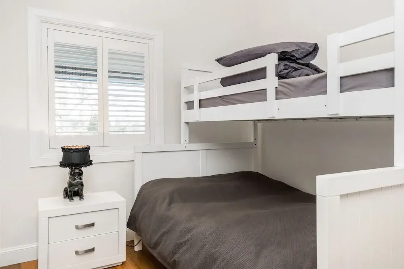 Your Luxury Escape - Midgen Flat