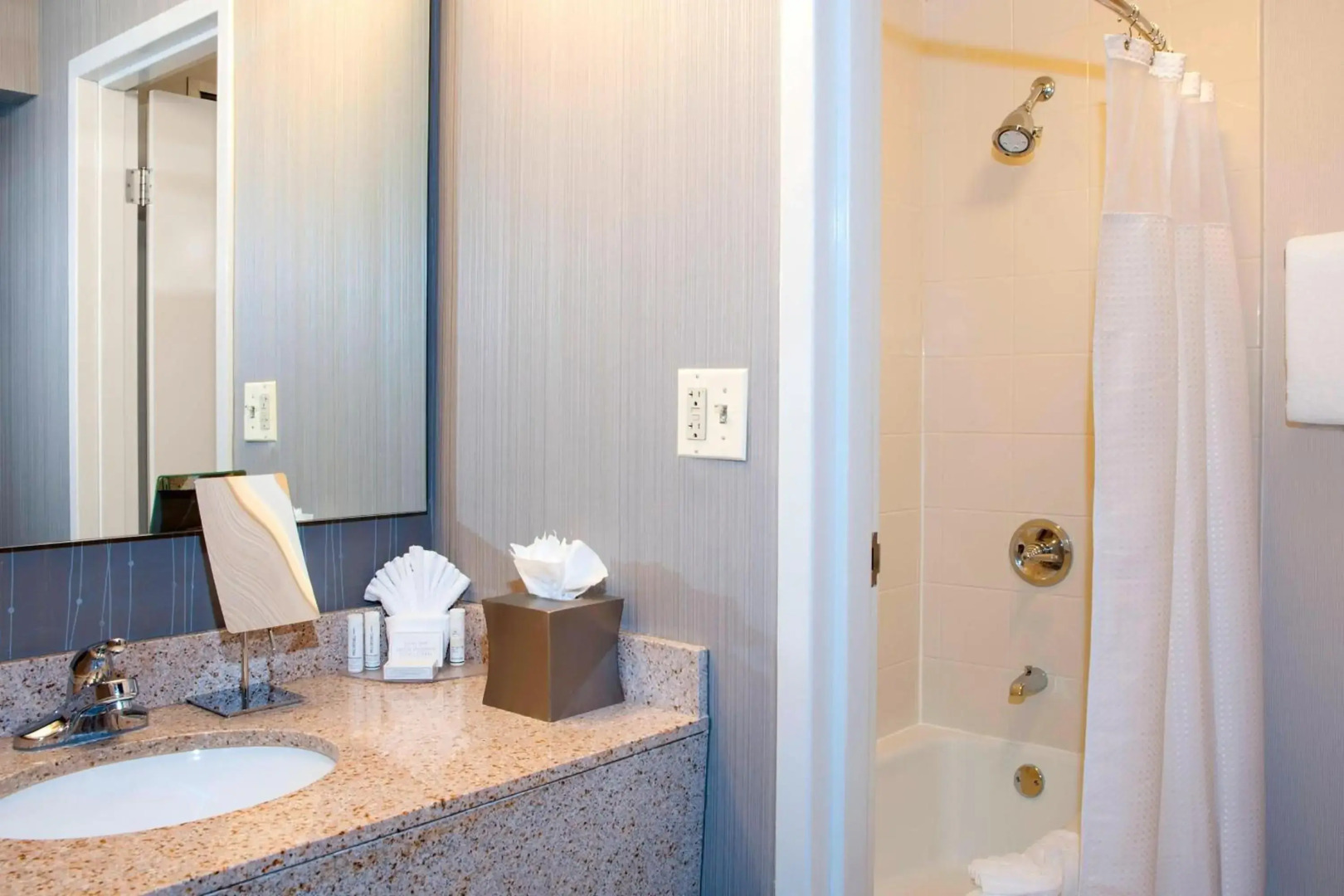 Courtyard by Marriott Chicago Glenview/Northbrook