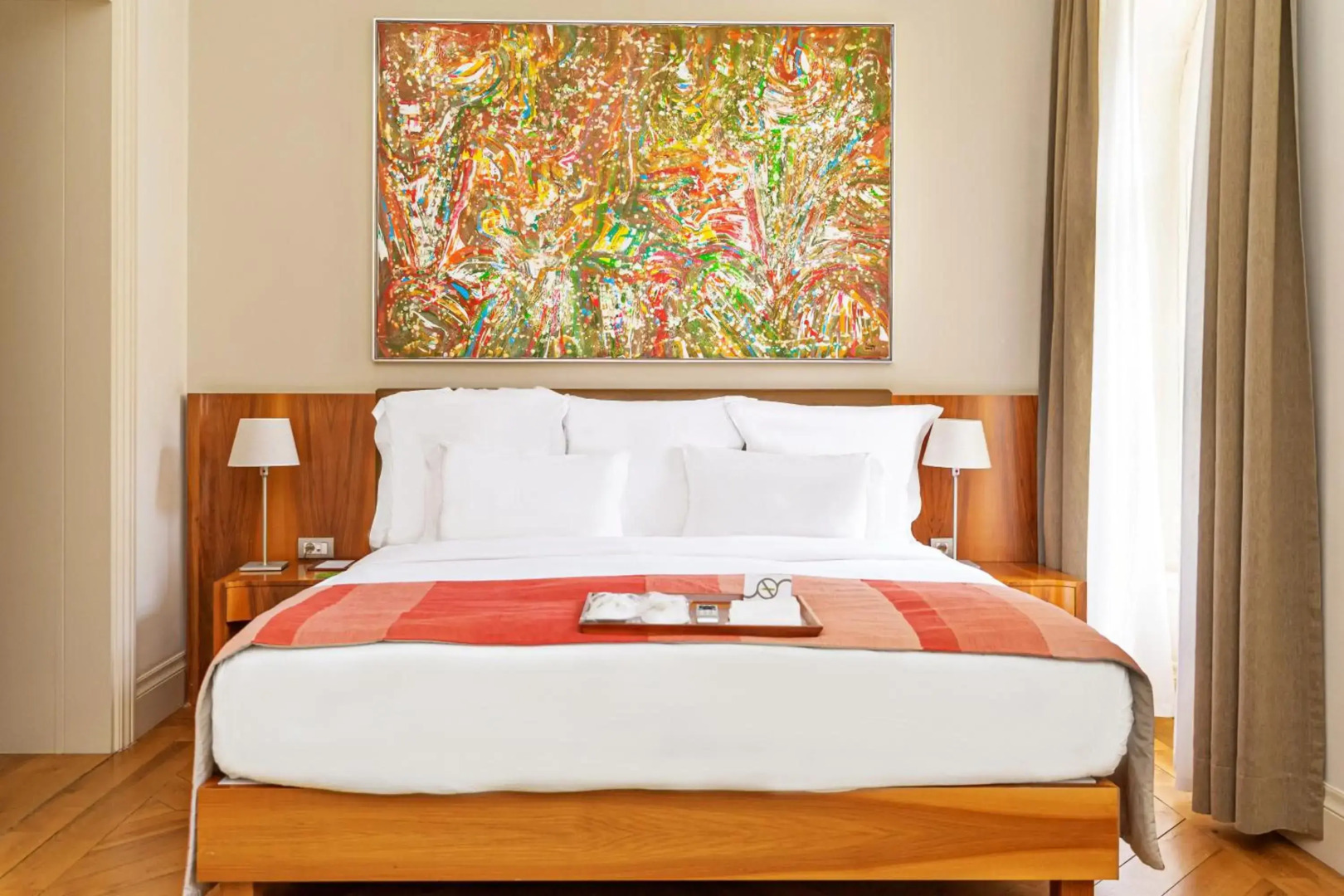 Tomtom Suites - Special Class