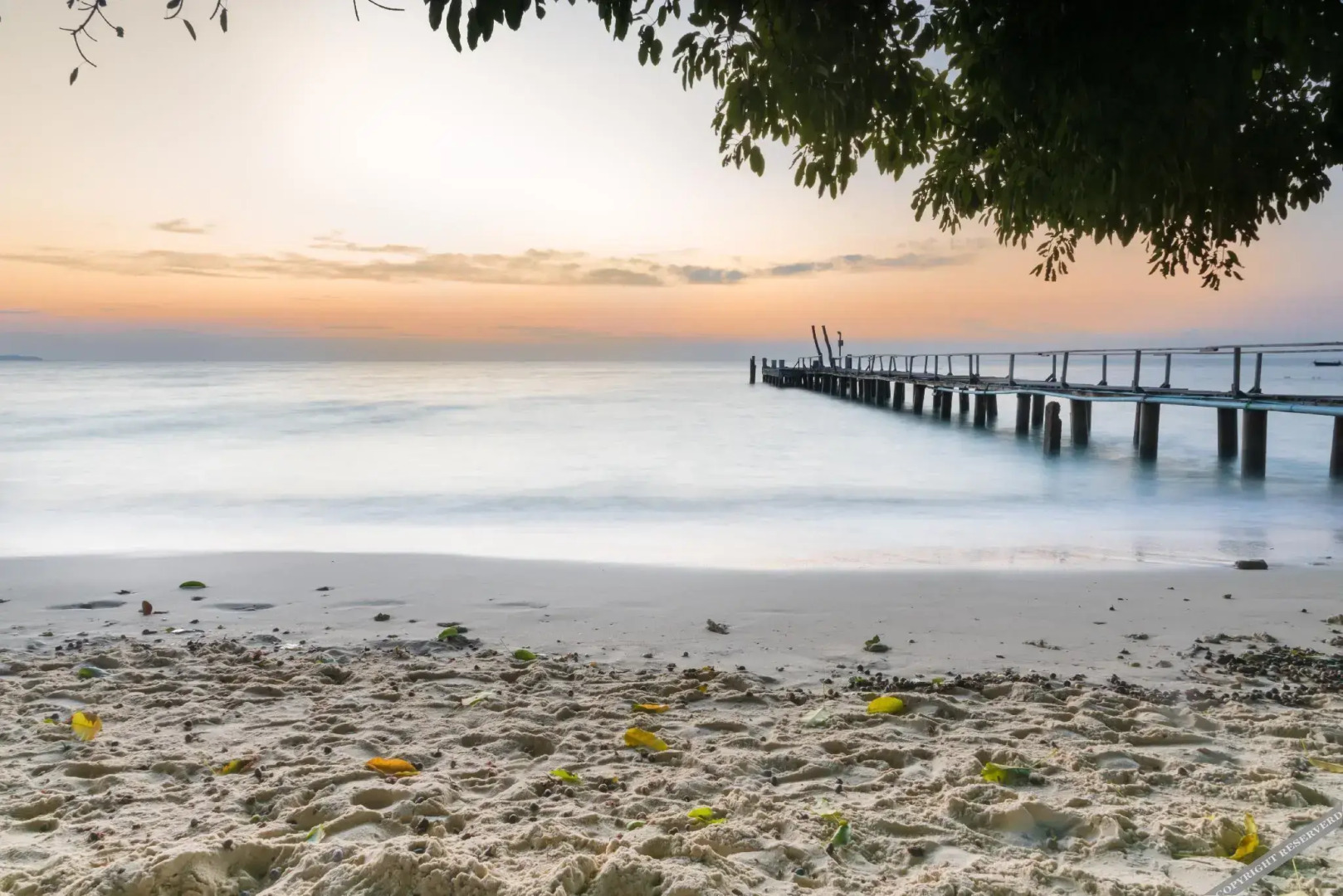 Baywatch Villa Samet Island