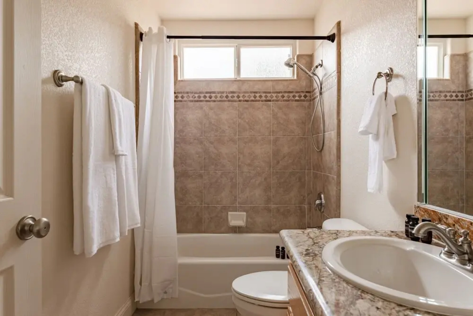 Mimosa by Avantstay Gorgeous Desert Getaway w/ Pool & Ping Pong Table