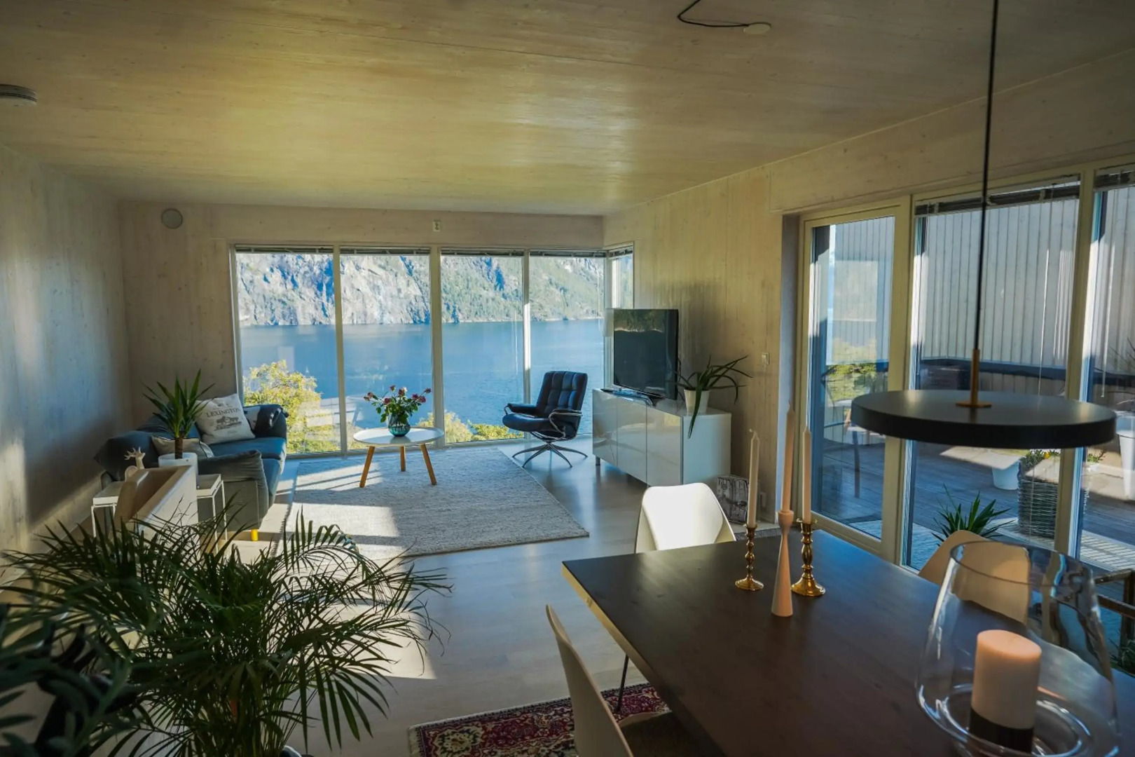 Fjord View Apartment