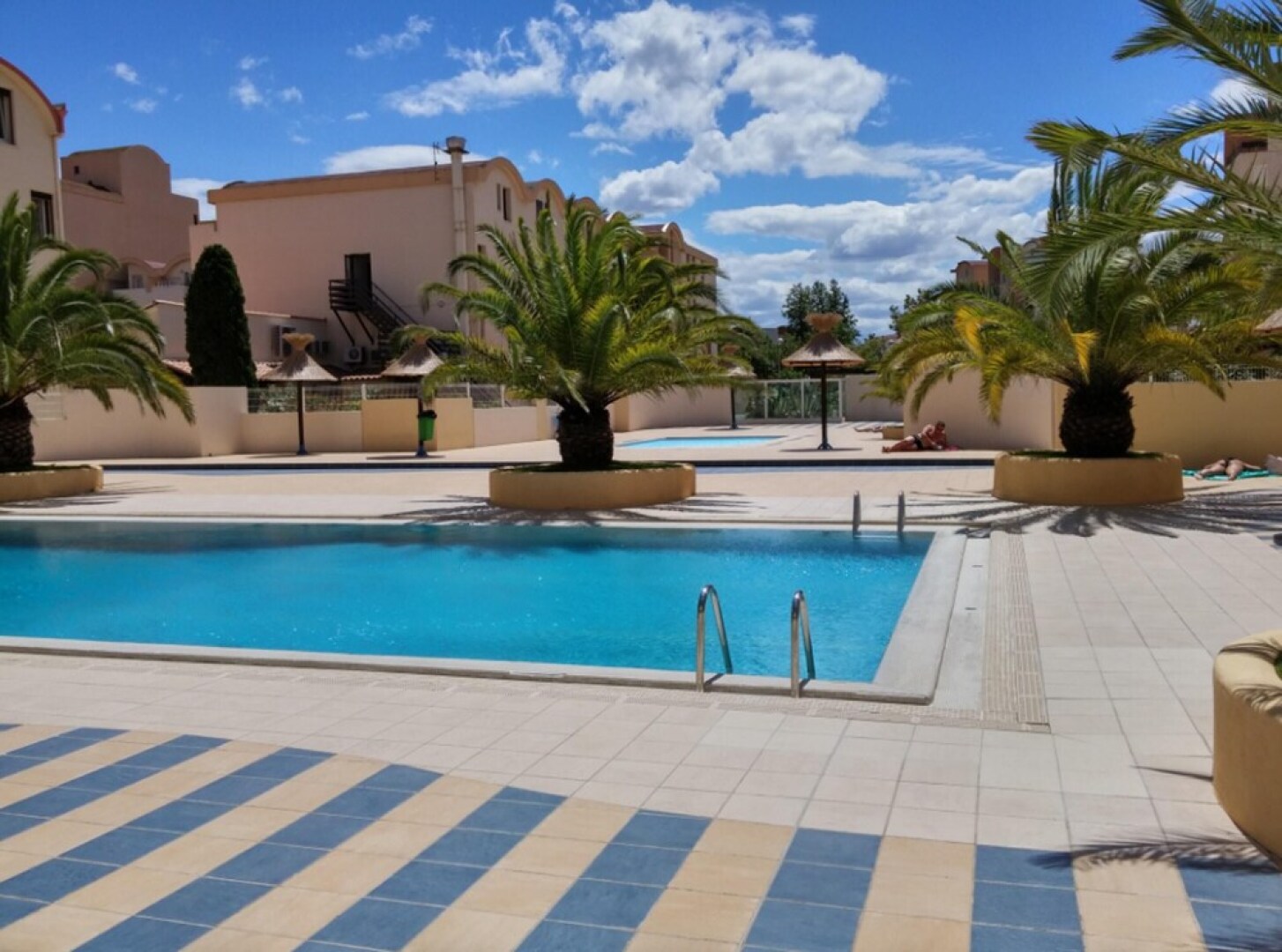 Apartment With one Bedroom in Gruissan, With Shared Pool, Furnished Terrace and Wifi