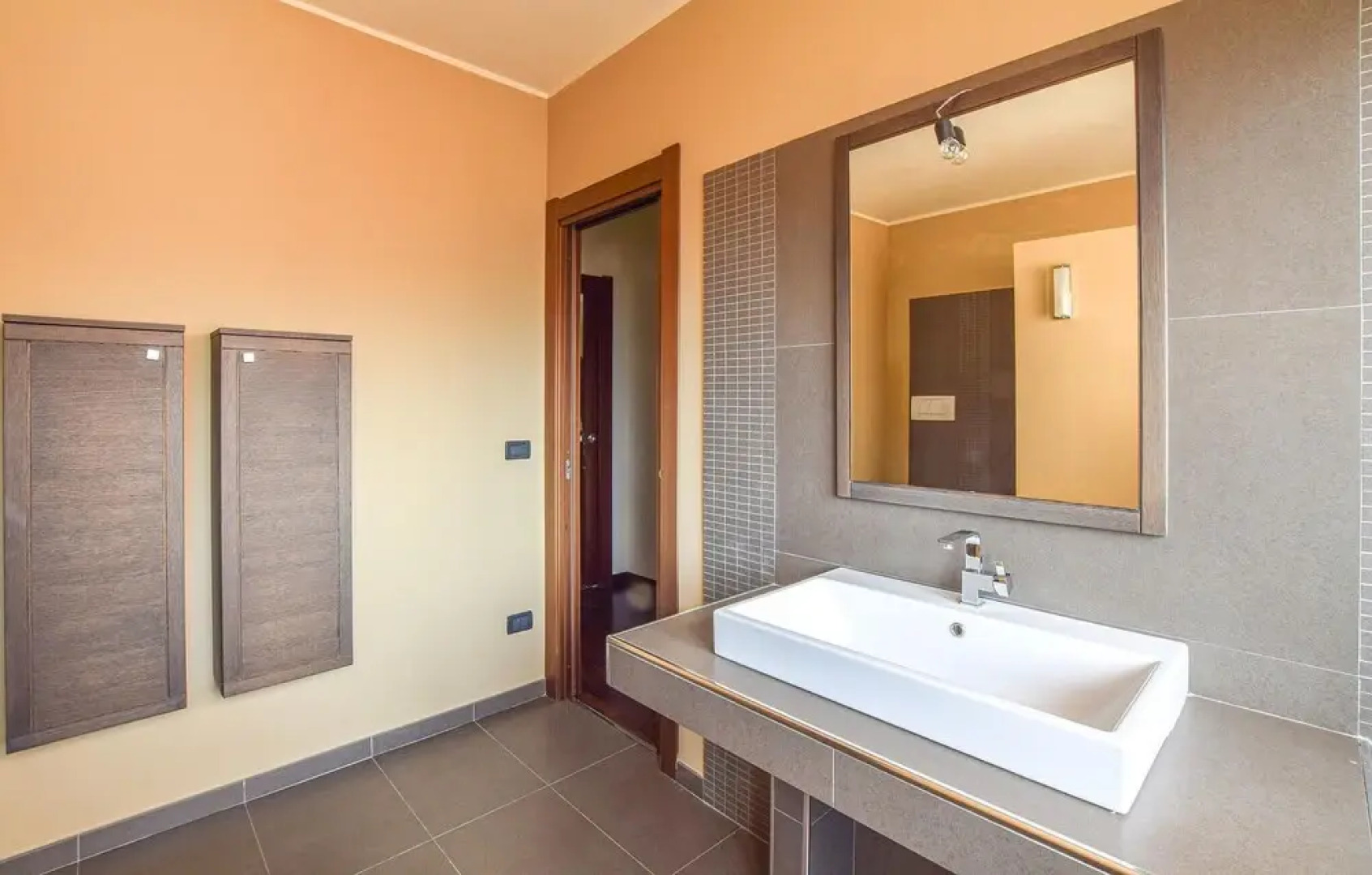 Awesome Apartment in Reggio Calabria With Wifi and 2 Bedrooms