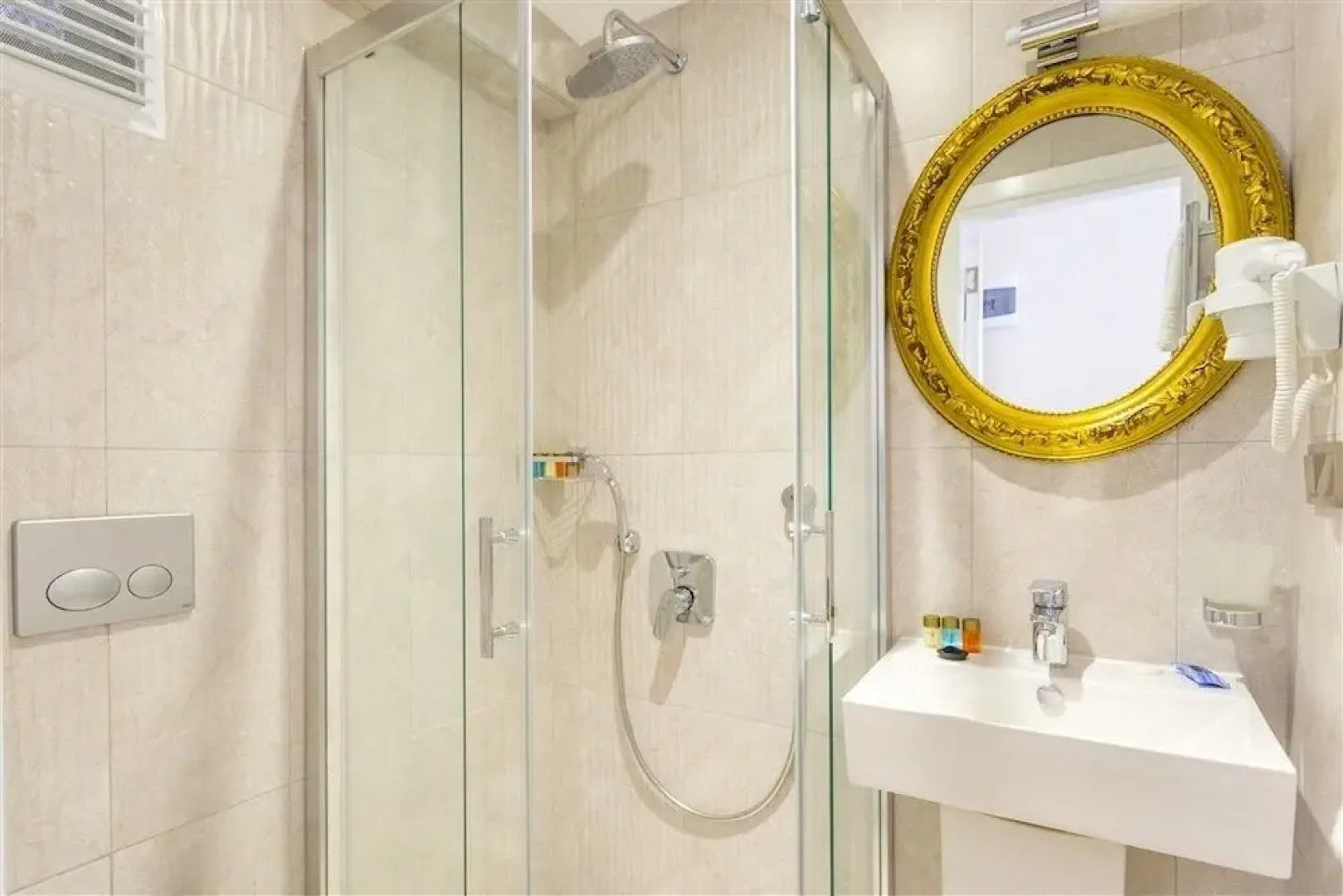 Nil Boutique Hotel