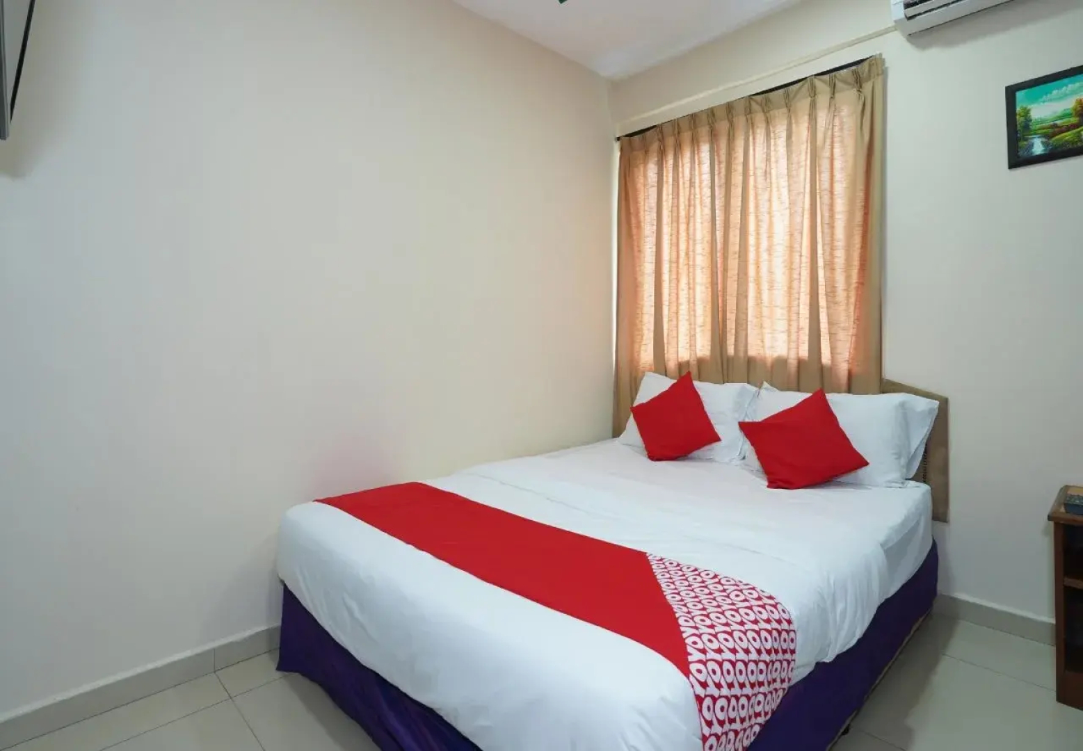 OYO 1094 Q One Hotel Dengkil