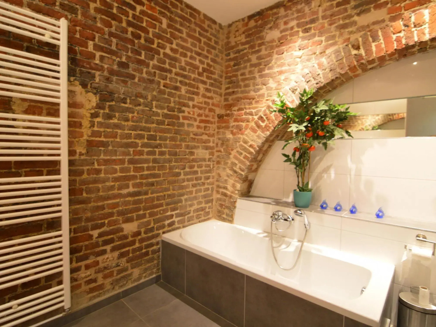 Cosy cottage in Clavier Station with infrared sauna