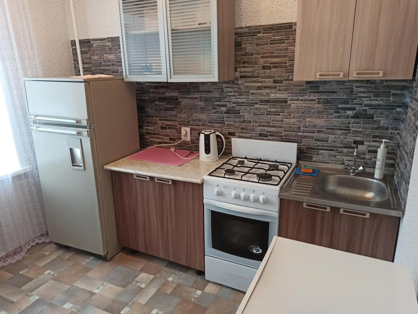 Гостевая компания «Северная» на улице Спортивная