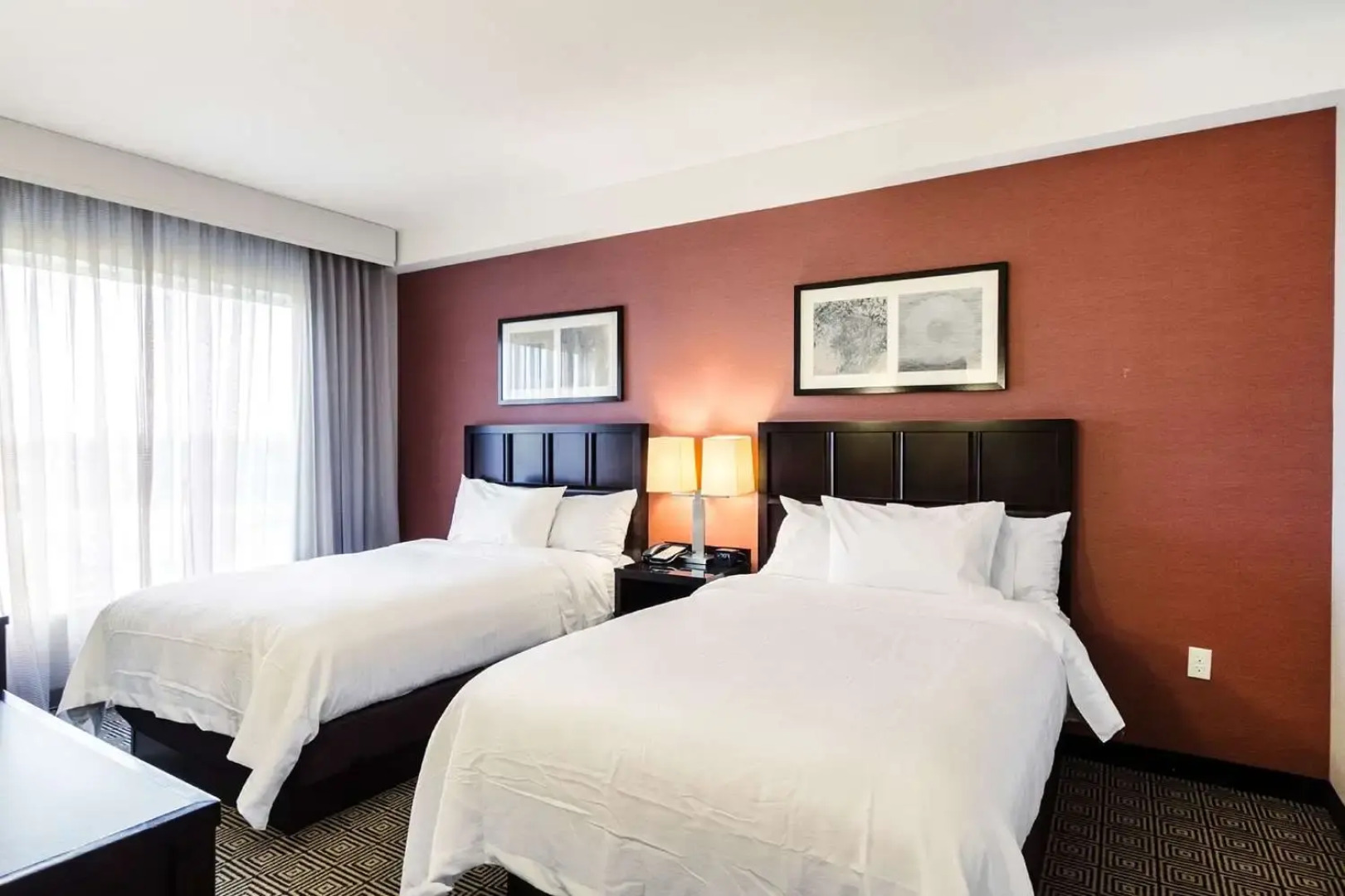 Embassy Suites by Hilton Newark Airport