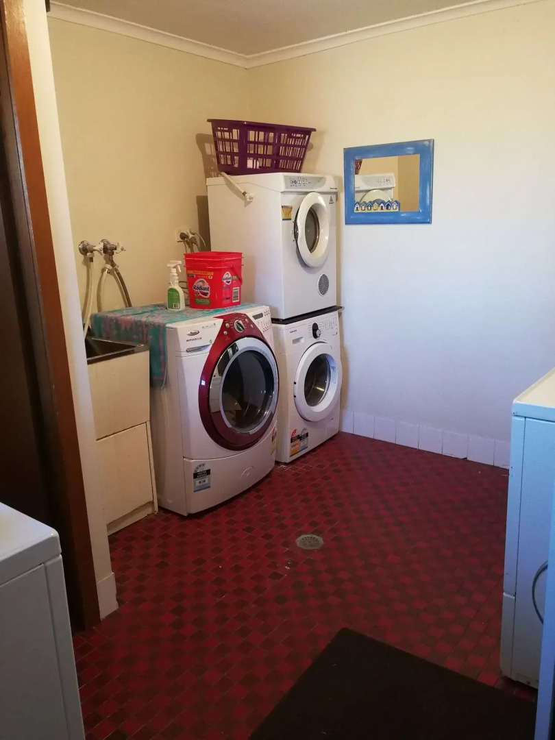 Lakeside Lodge Motel