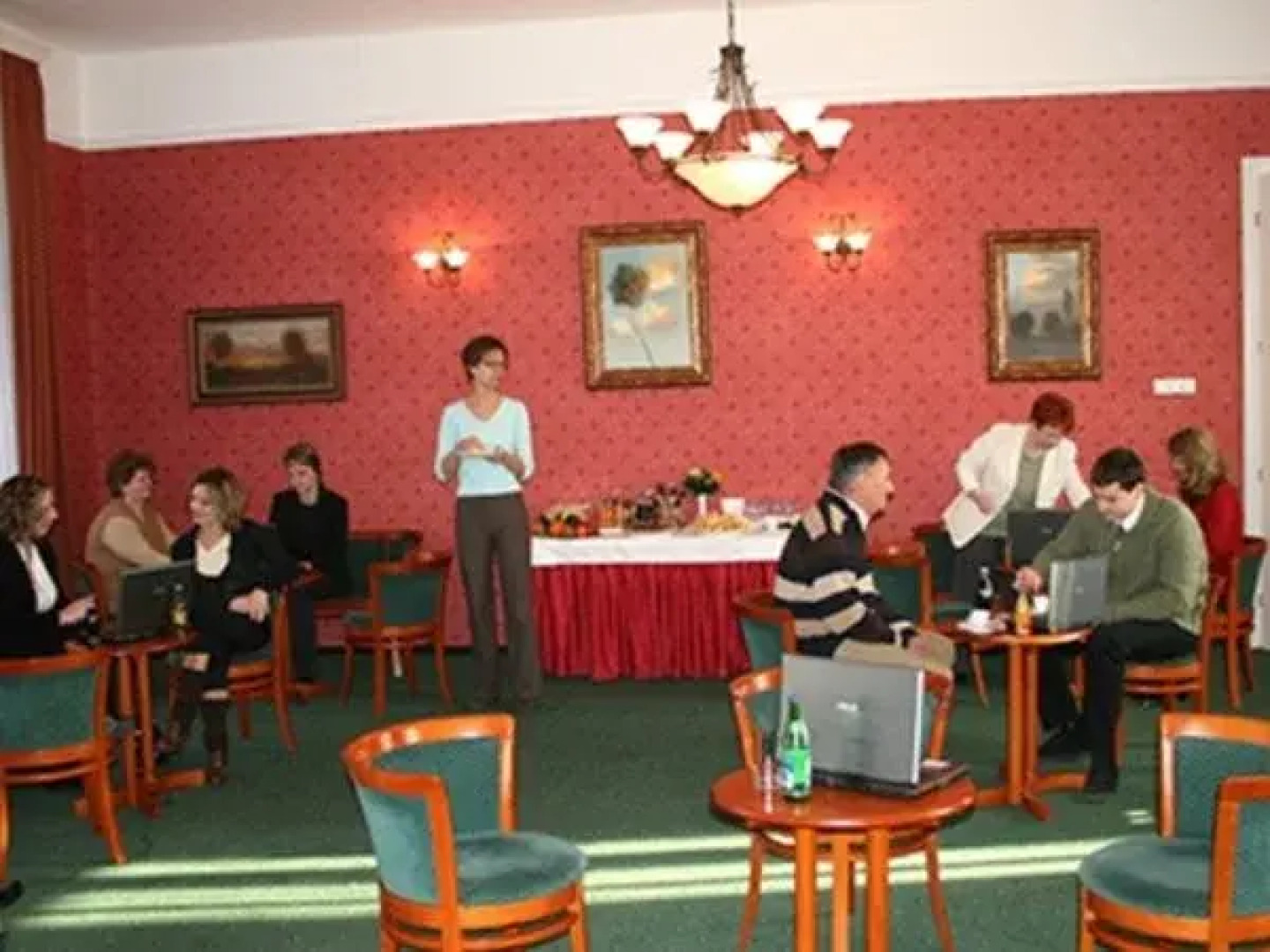 Főnix Hotel