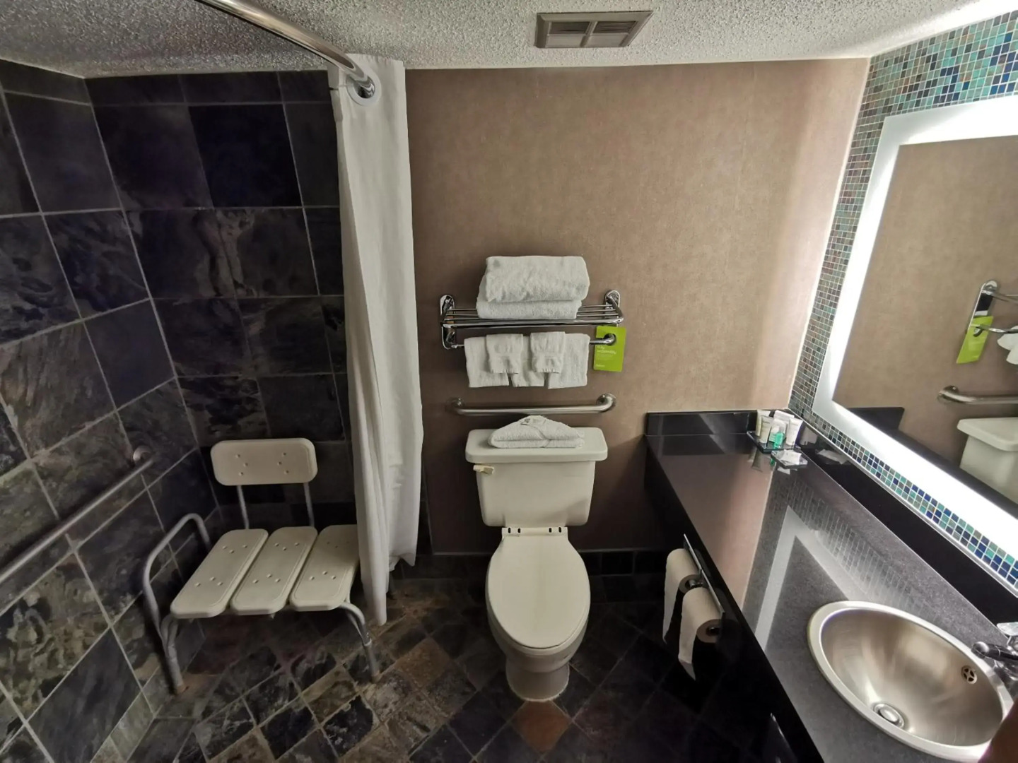 iHOTEL & Conference Center Red Deer