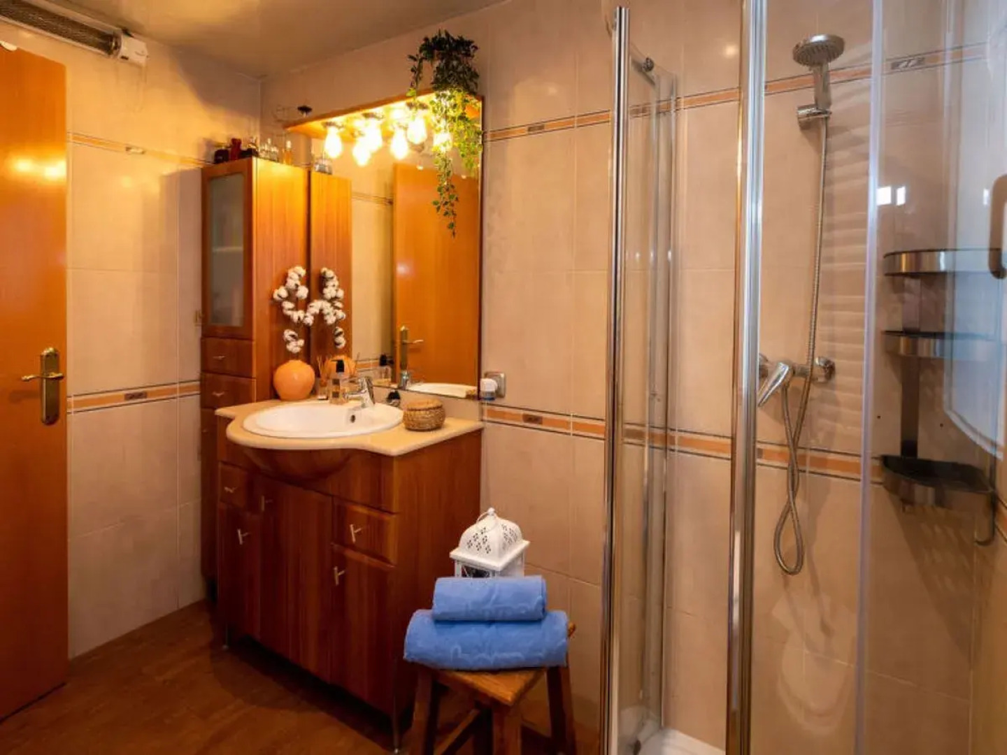 House Can Alma Castellet i Gornal