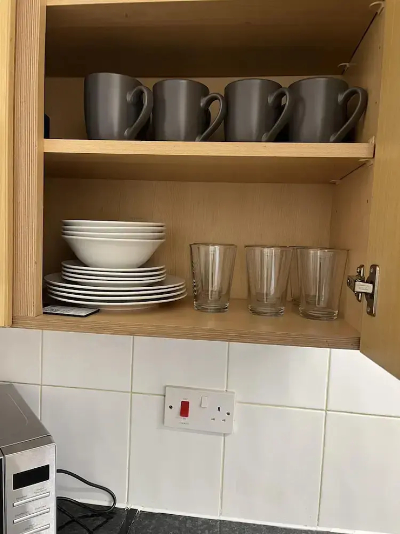 Hive Stays, Sleeps 3, Free Parking, Wifi, Smart Tv