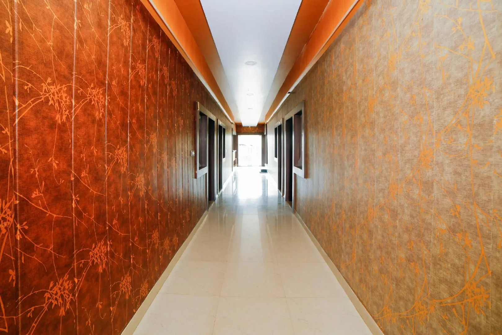 OYO Flagship 30459 Hotel Om Sai Ram