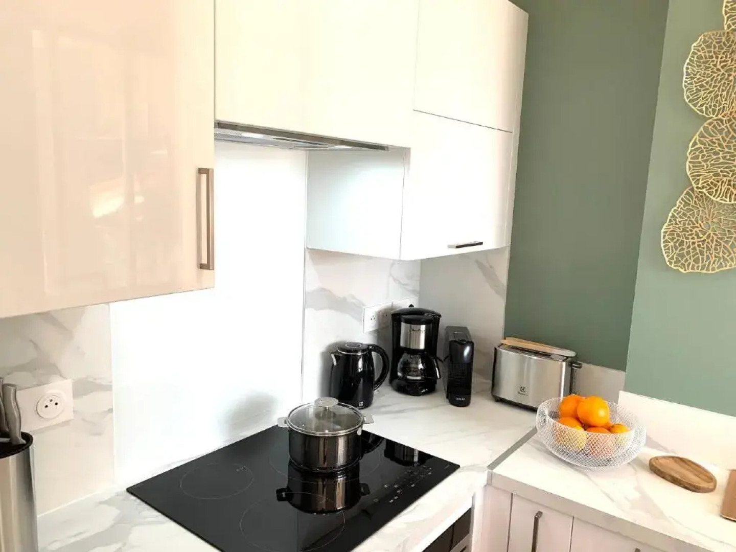 Élégant appartement T2 en 1ère ligne de l'Étang de Thau avec terrasse - Cures et vacances