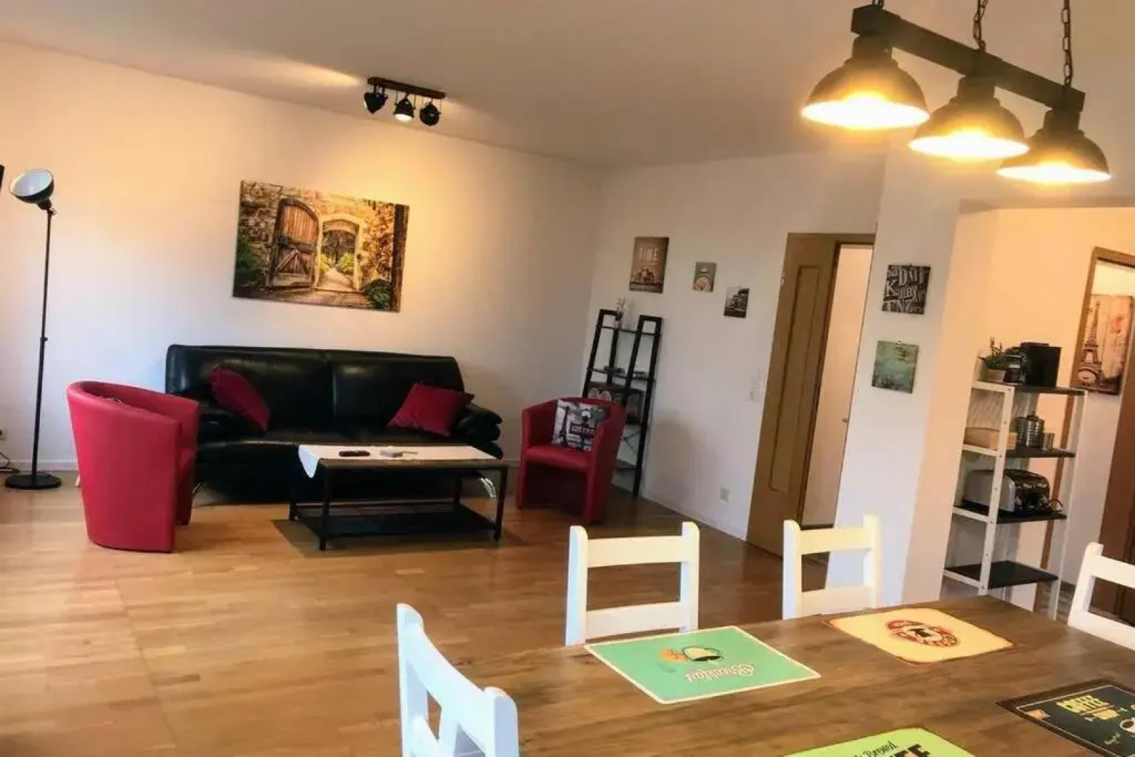 EXKLUSIVE Ferienwohnung in Einbeck, 3 Schlafzimmer mit Balkon!