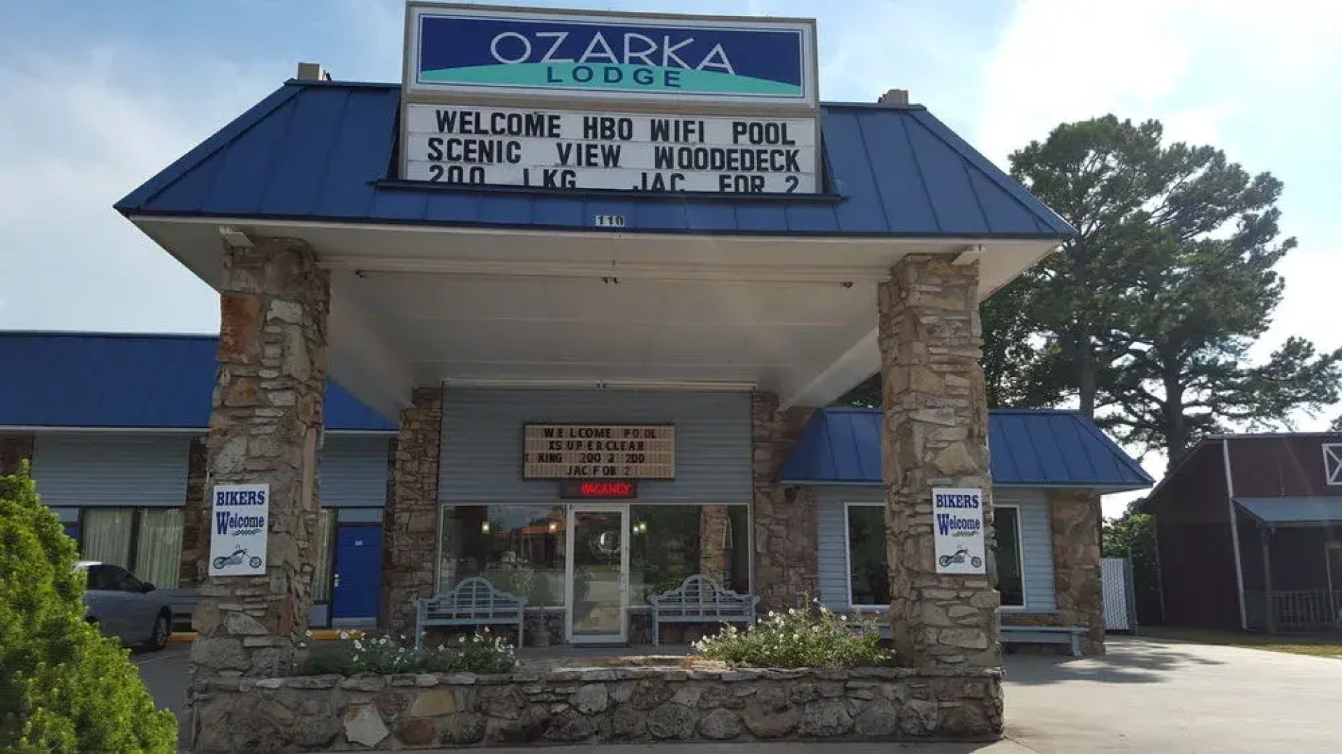 Ozarka Lodge
