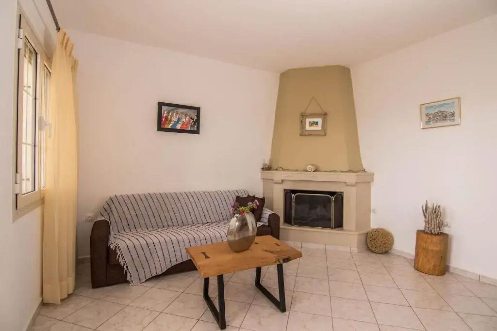 Fedra Apartments, View, Free Parking, 2mins to Beach