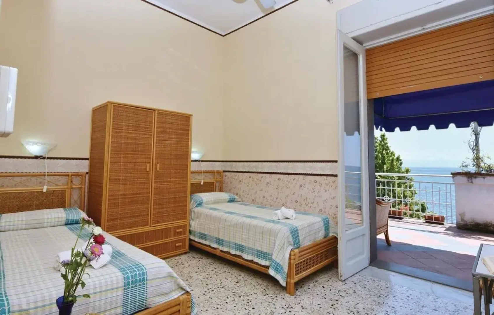 Beautiful Home in S. Giovanni a Piro SA With 3 Bedrooms, Wifi and Outdoor Swimming Pool