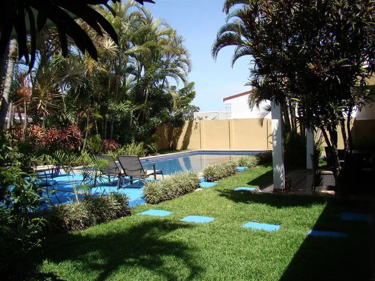 Hotel Colonial en Escazú