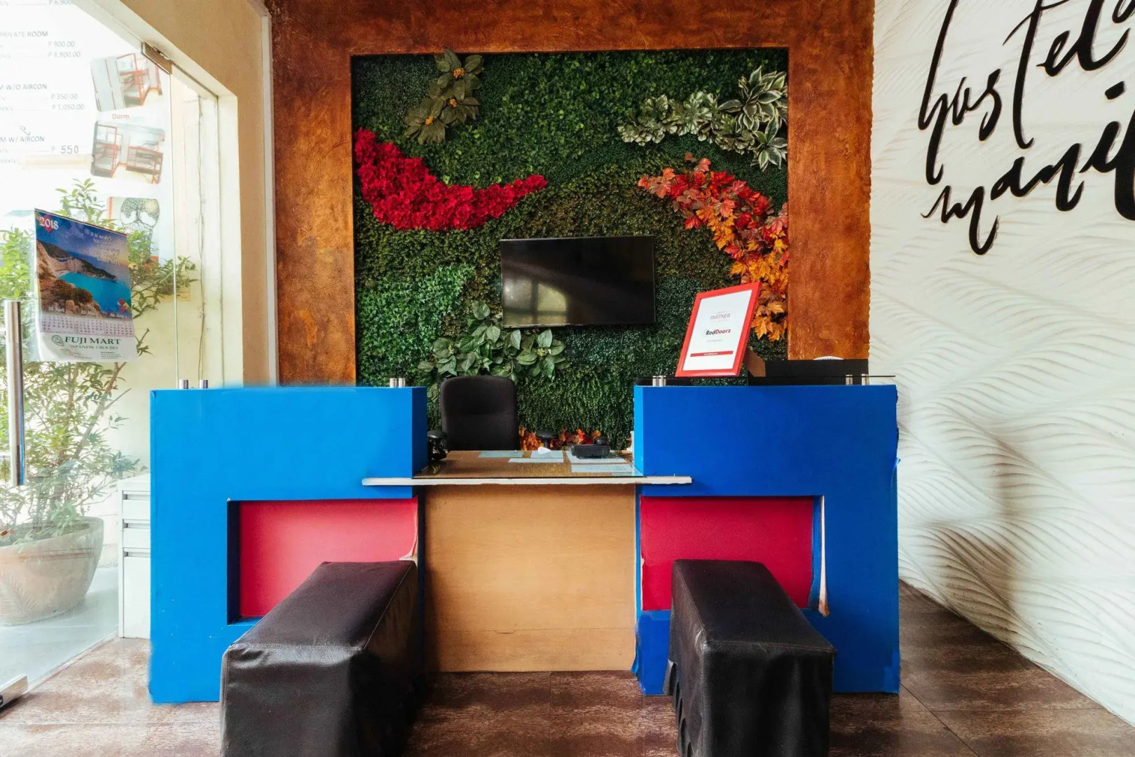 RedDoorz near Quirino Station