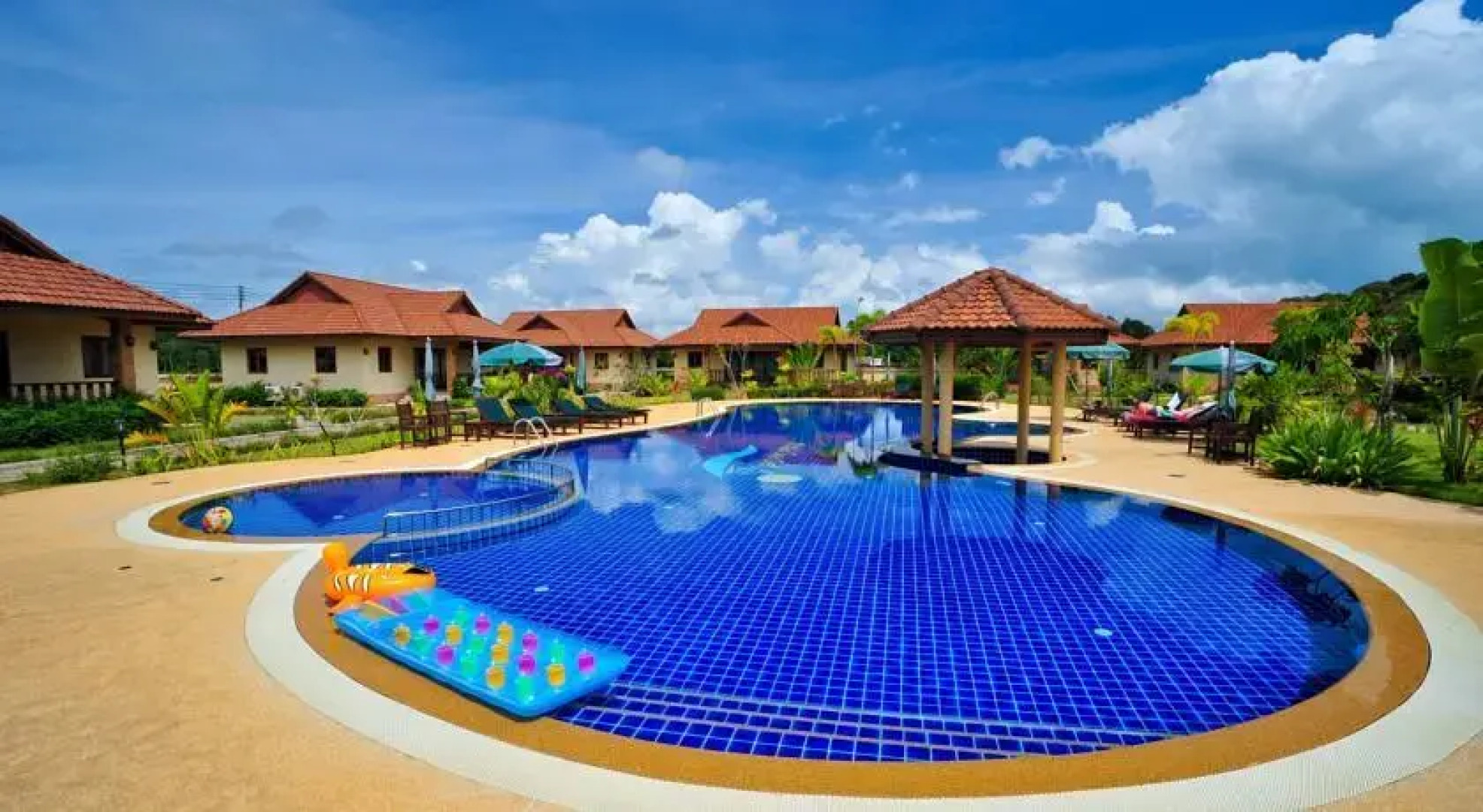 Mali 12 Krabi Sunset Village