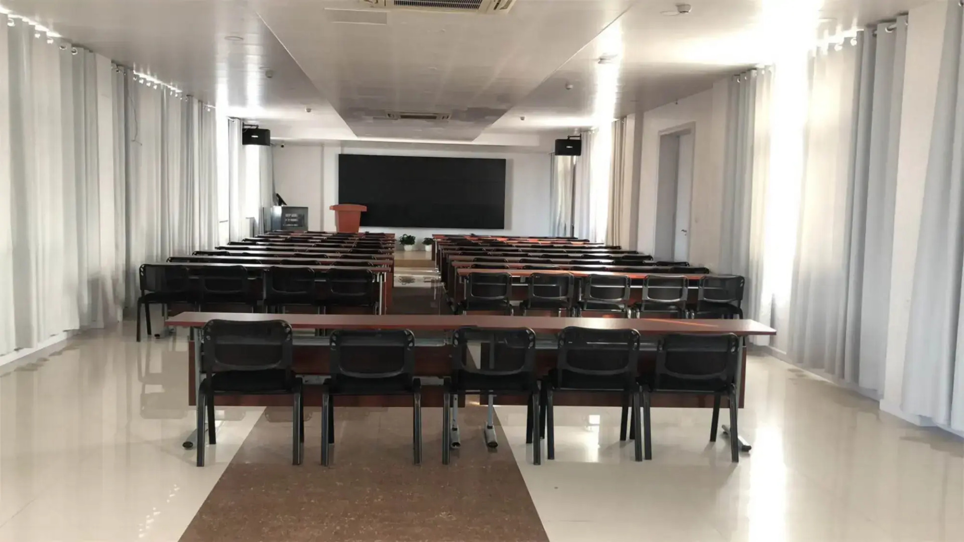 Hanting Express Yancheng West Loop