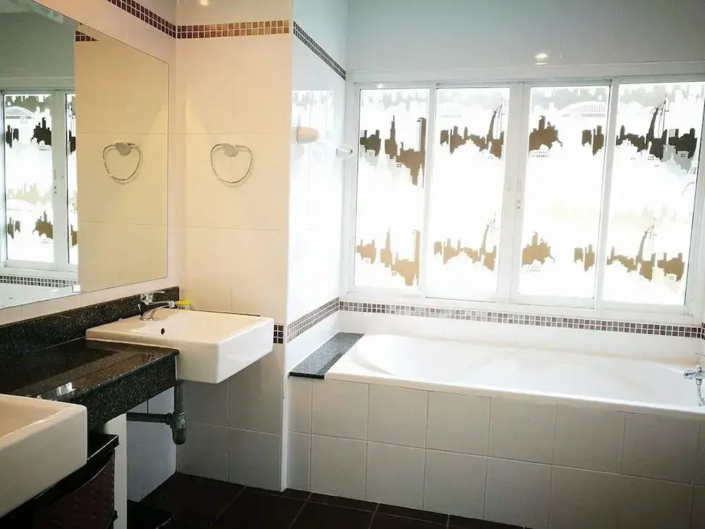 M Tropical Villa - East Pattaya