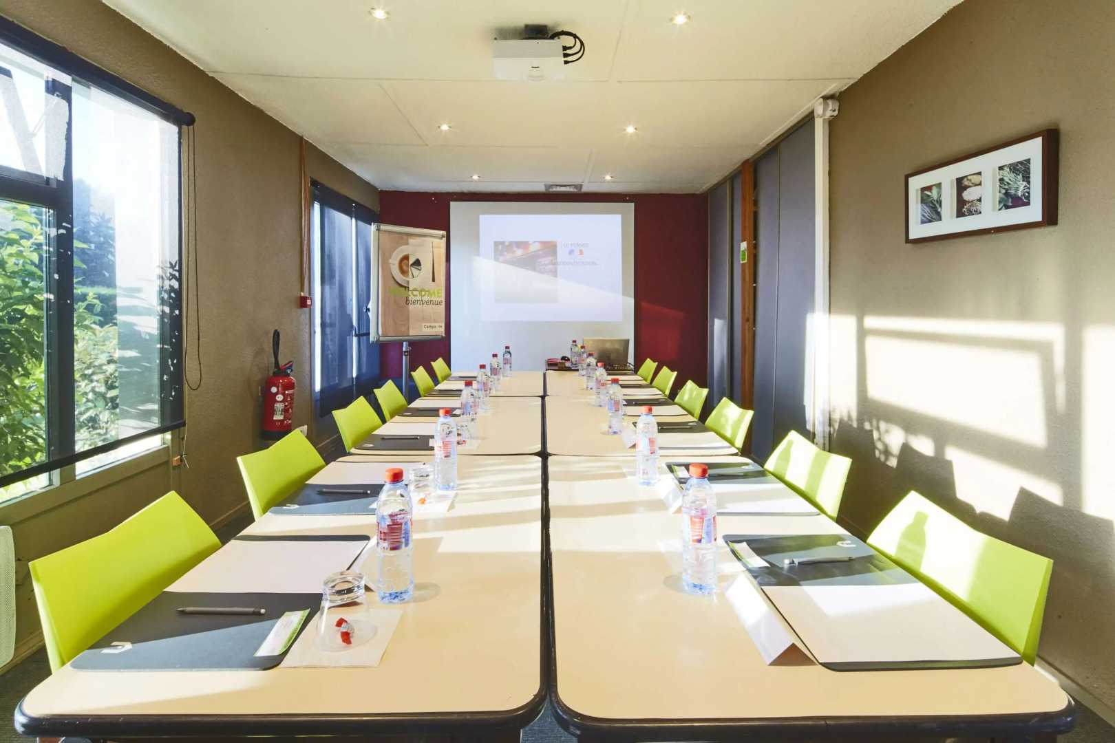 Campanile NATURE - Bordeaux Est Artigues