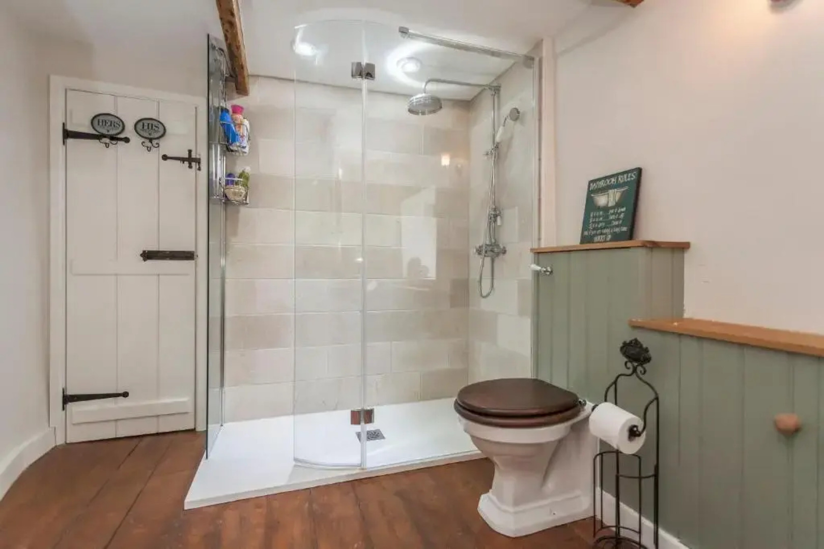 Three Little Pigs Luxury Cottage