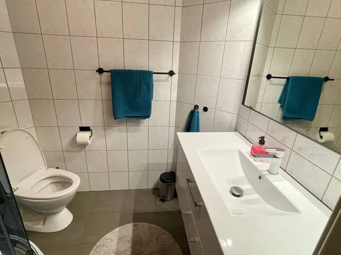 10 Person Holiday Home in Auklandshamn
