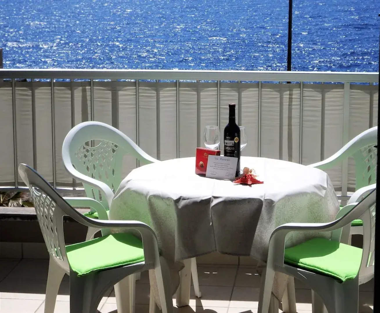 Apartment Poris with Sea View and Pool