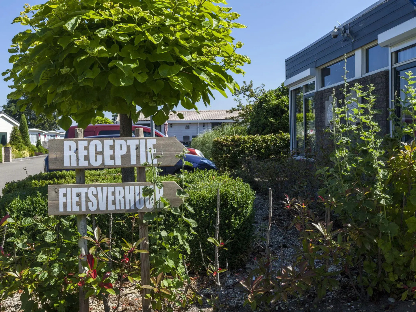 Heavenly Chalet in Sint Annaland with Terrace, Garden, BBQ