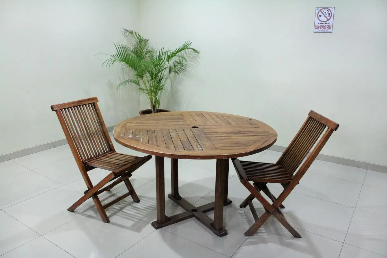 OYO 266 Margonda Residence 5