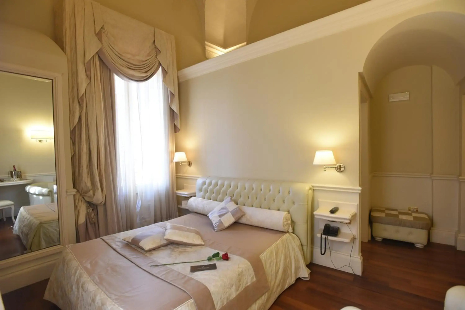Suite Hotel Santa Chiara