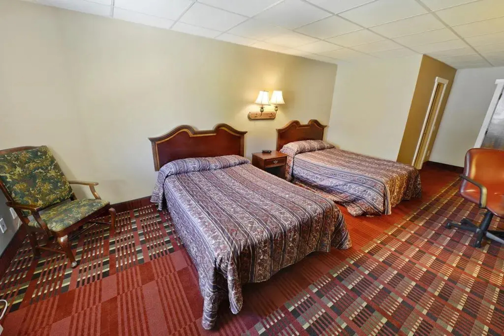 Village Inn Annapolis MD